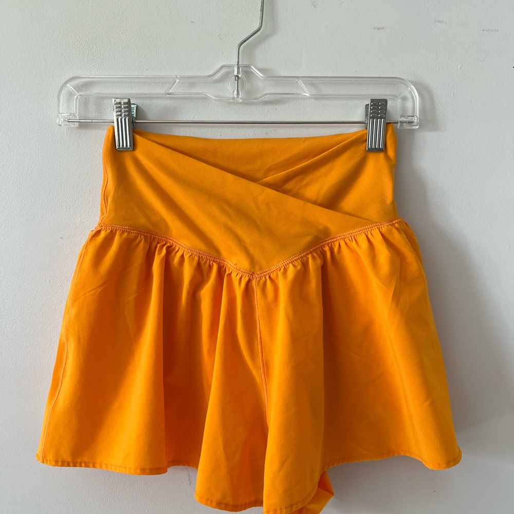 aerie high rise flowy shorts